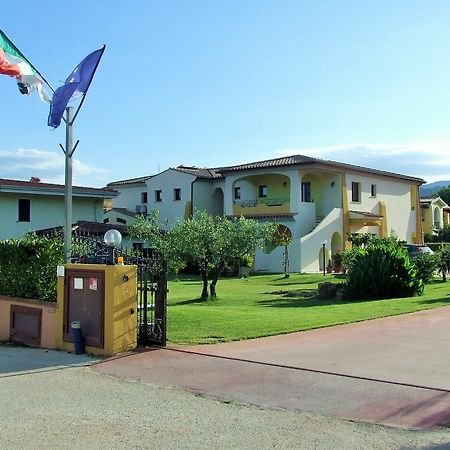 Case Vacanze San Silvestro Будони Экстерьер фото