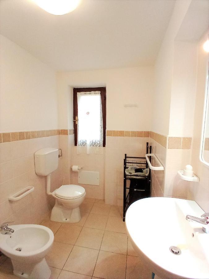 Case Vacanze San Silvestro Будони Экстерьер фото
